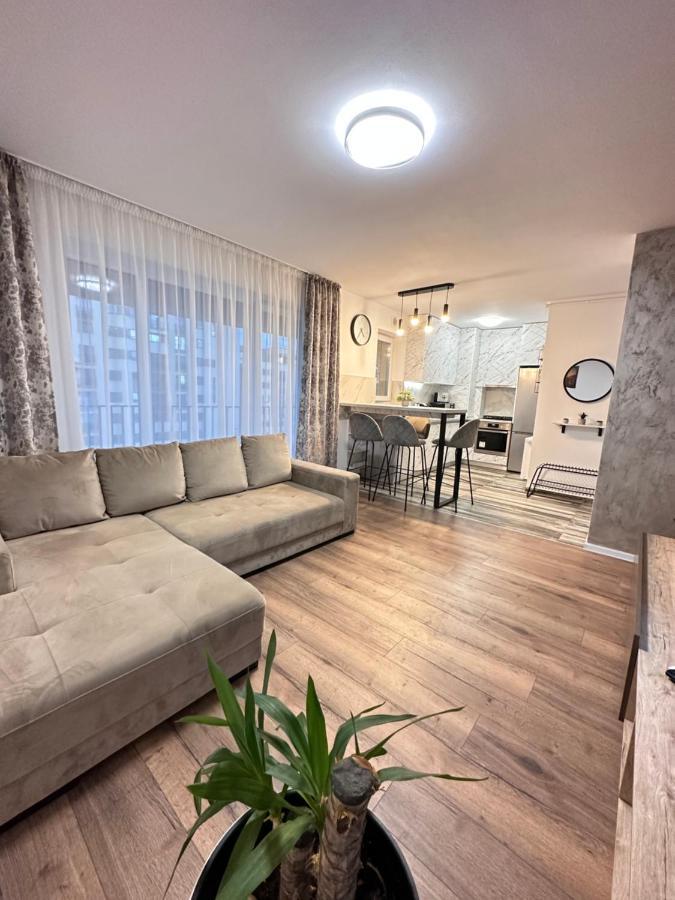 Deluxe Cozy Apartments - Coresi Mall #Brassó Kültér fotó
