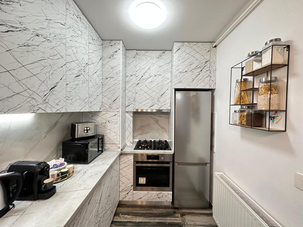 Deluxe Cozy Apartments - Coresi Mall #Brassó Kültér fotó