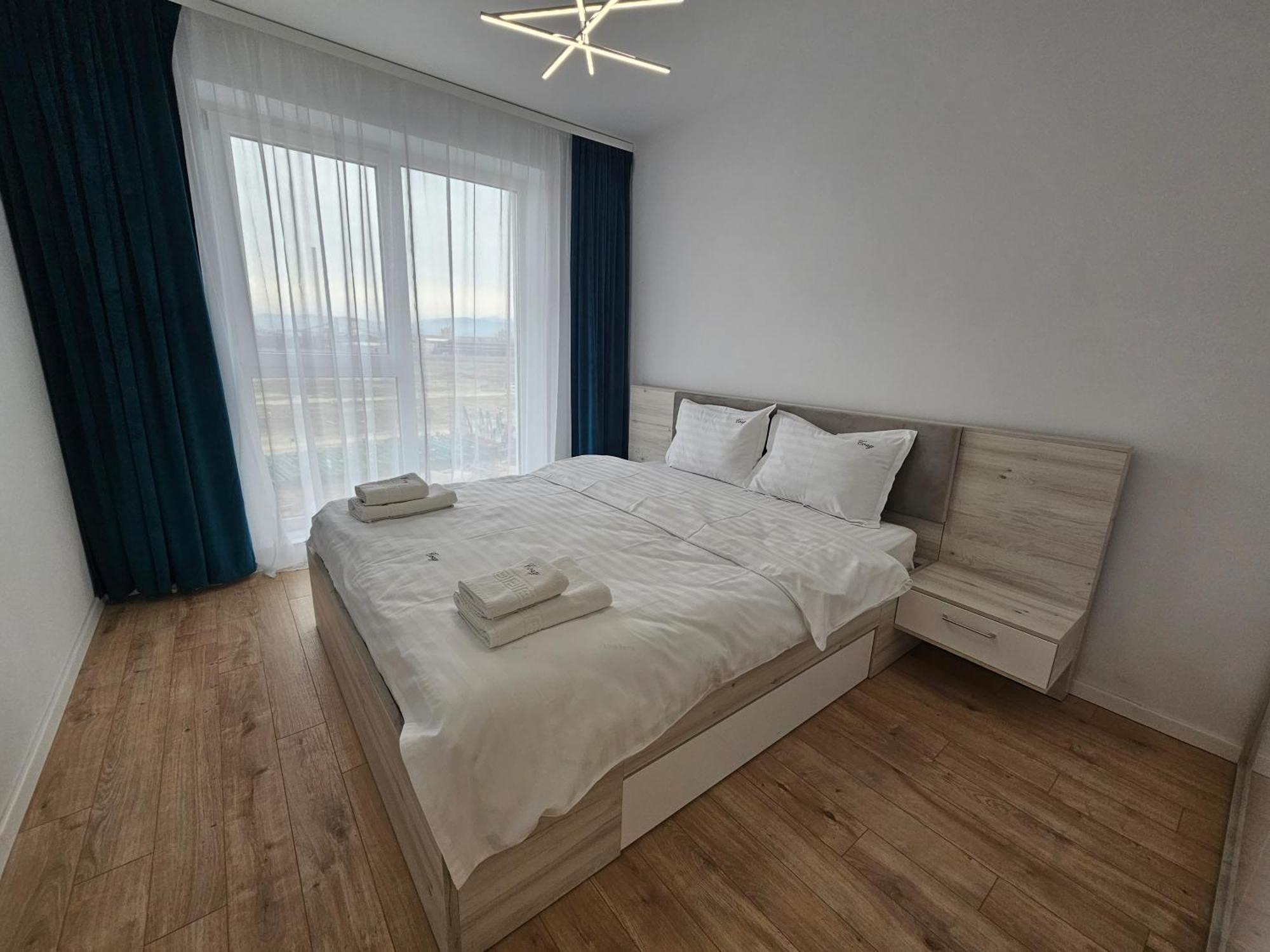Deluxe Cozy Apartments - Coresi Mall #Brassó Kültér fotó
