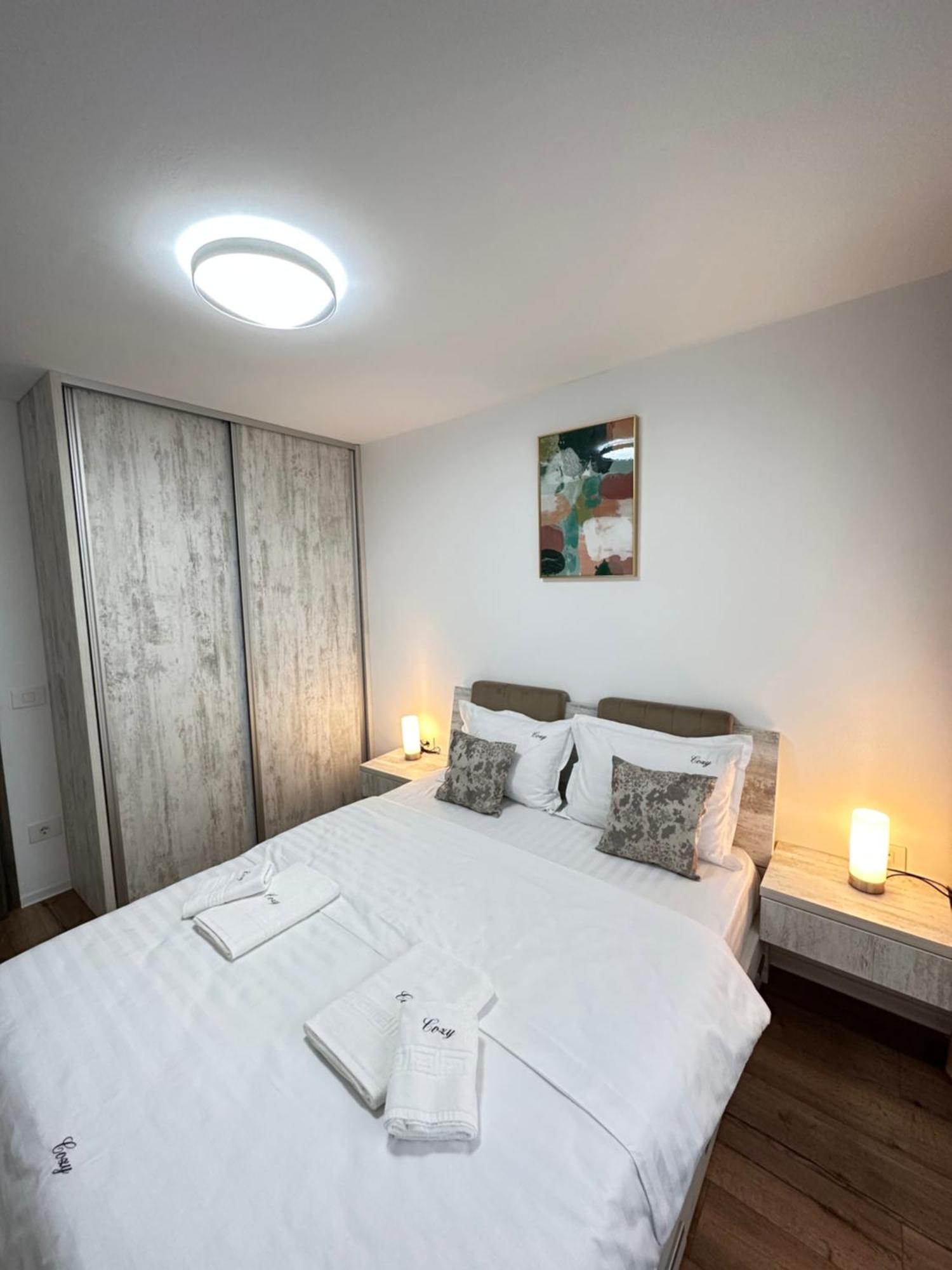 Deluxe Cozy Apartments - Coresi Mall #Brassó Kültér fotó